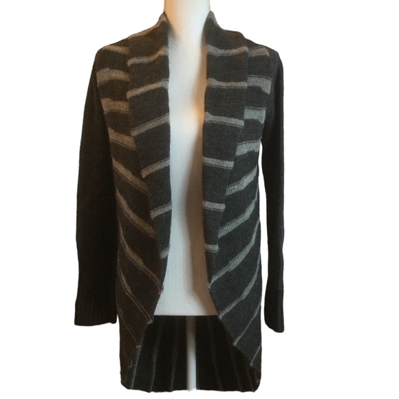 Twins Wool/Alpaca Blend Made In Italy Cardigan Sweater Size Small - Picture 2 of 13